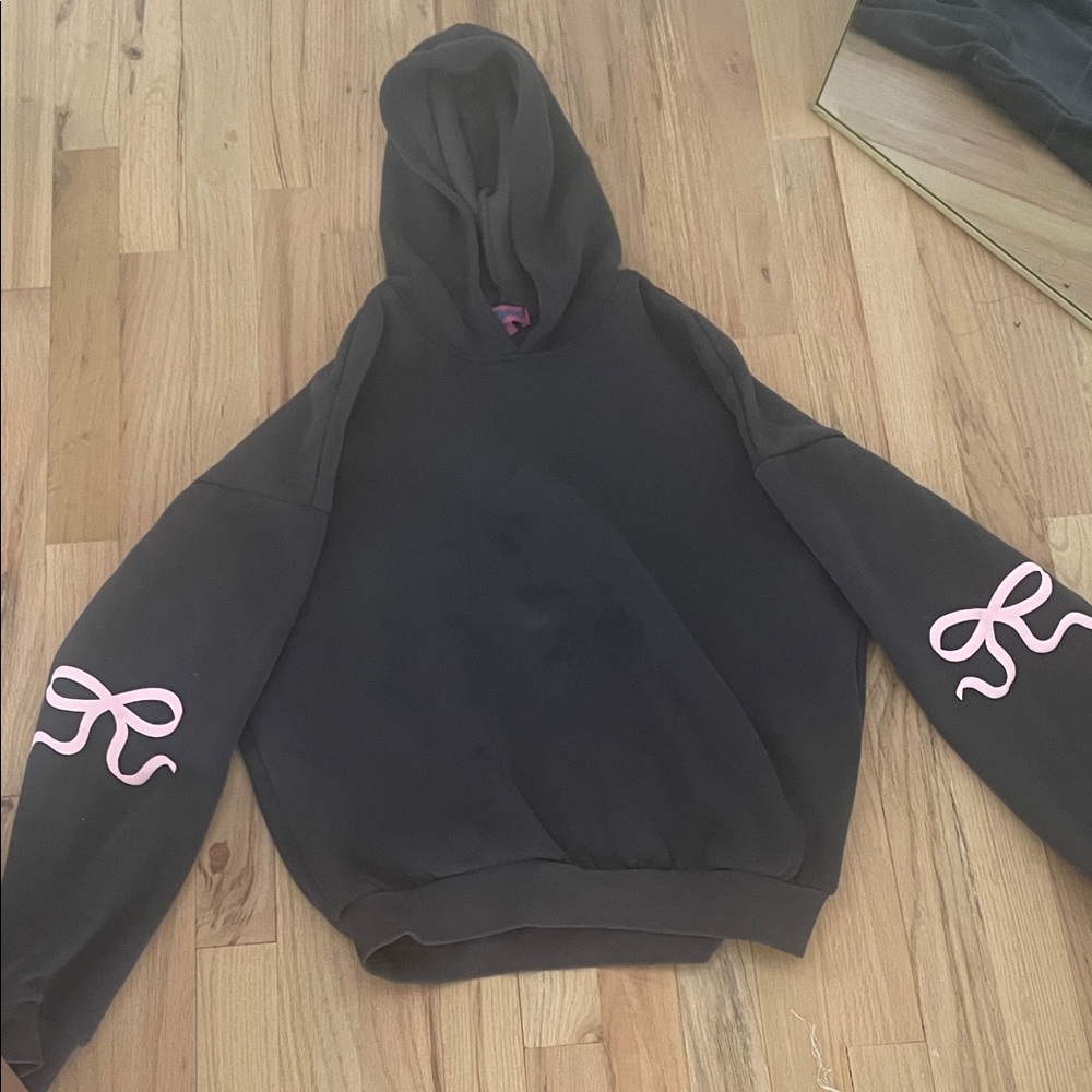 Edikted dark grey Sweater with Pink Ribbon Details